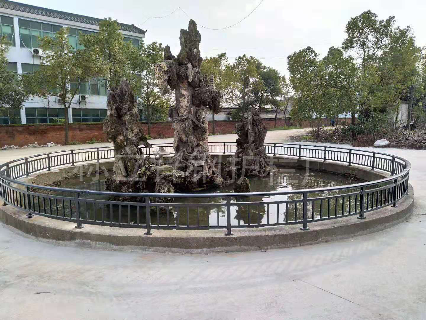 锌钢阳台护栏XG-Y031副本.jpg