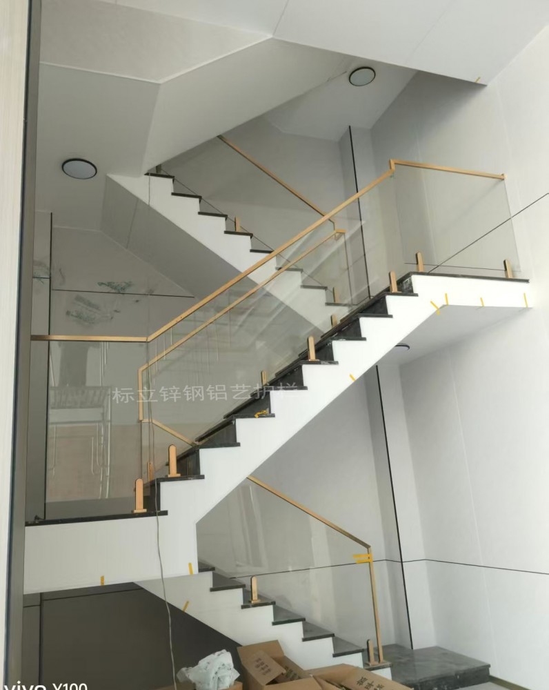 全玻铝艺楼梯护栏LY-LT002-2